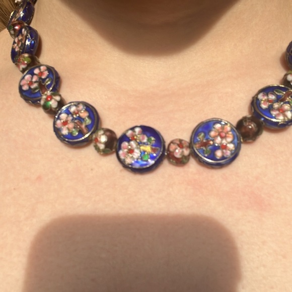 🌻 Beautiful Vintage Floral Beaded Nexklace - Picture 2 of 2